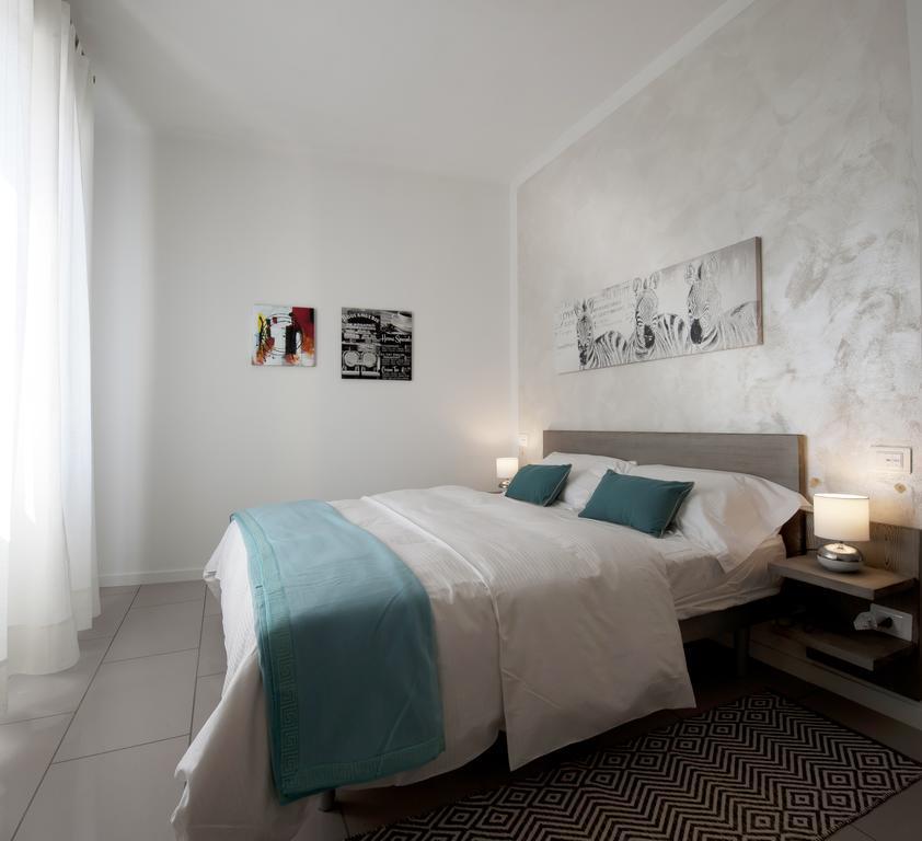 Le Suites - Di Fronte Ospedale Sacro Cuore Negrar Buitenkant foto