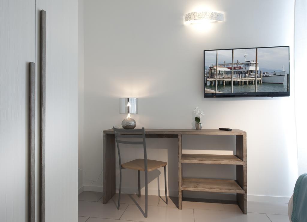 Le Suites - Di Fronte Ospedale Sacro Cuore Negrar Buitenkant foto